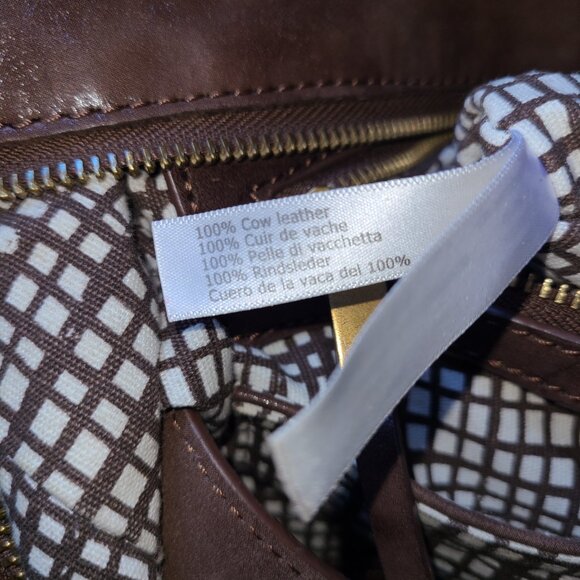 Liebeskind purse/Cross body - Picture 6 of 6